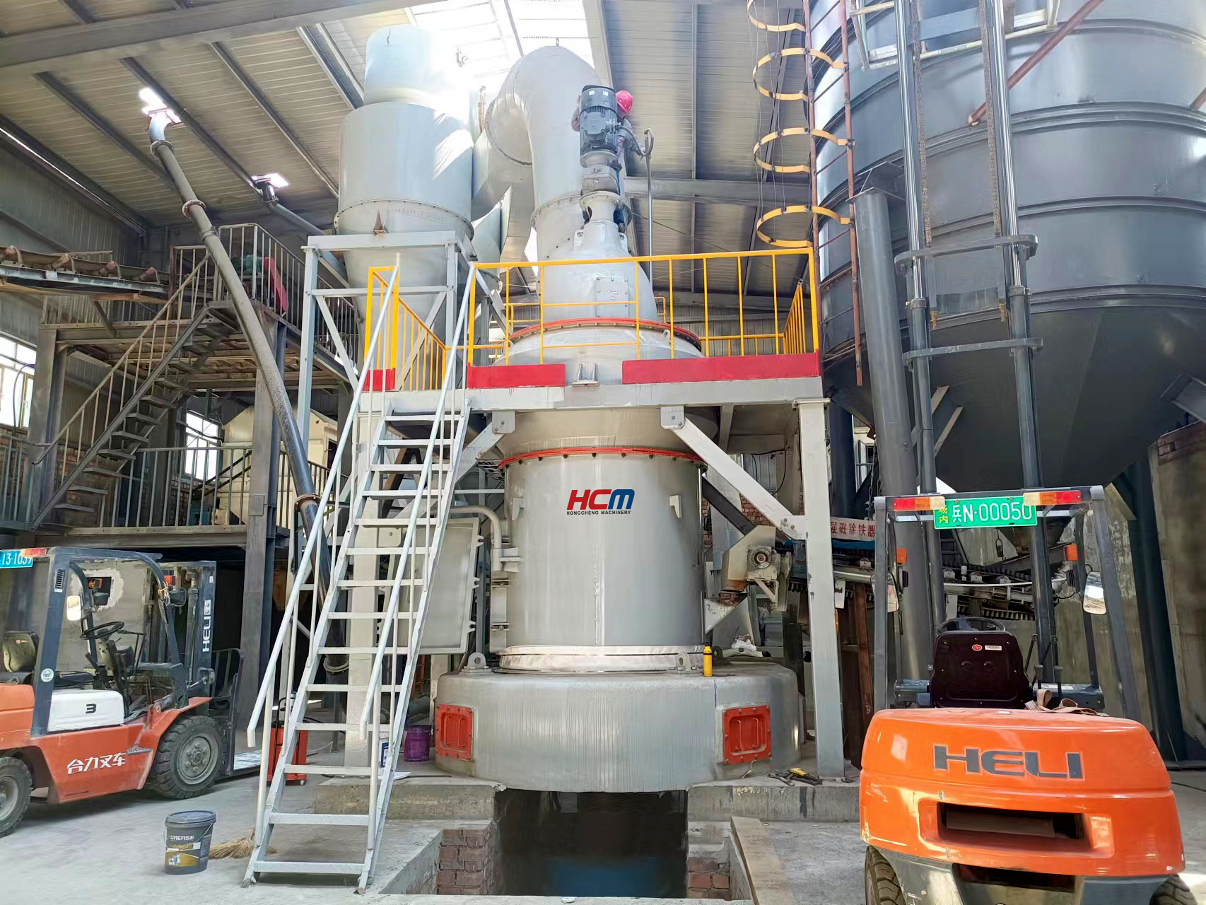 Застосування відходів металургійного коксового порошку|Введення в процес виробництва активованого вугілля на млині для подрібнення коксового порошку